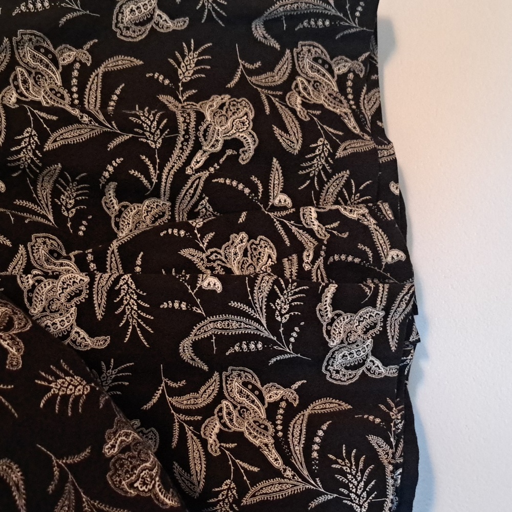 Golf Skirt/Skort Floral Cotton Size 12 Black - Picture 3 of 6